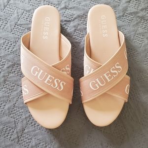 Guess sandles Pink size 7